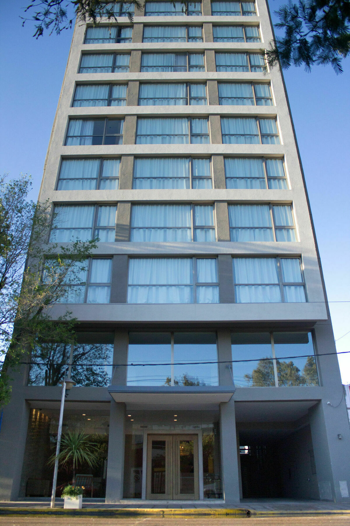 Brizo Neuquen Hotell Exteriör bild